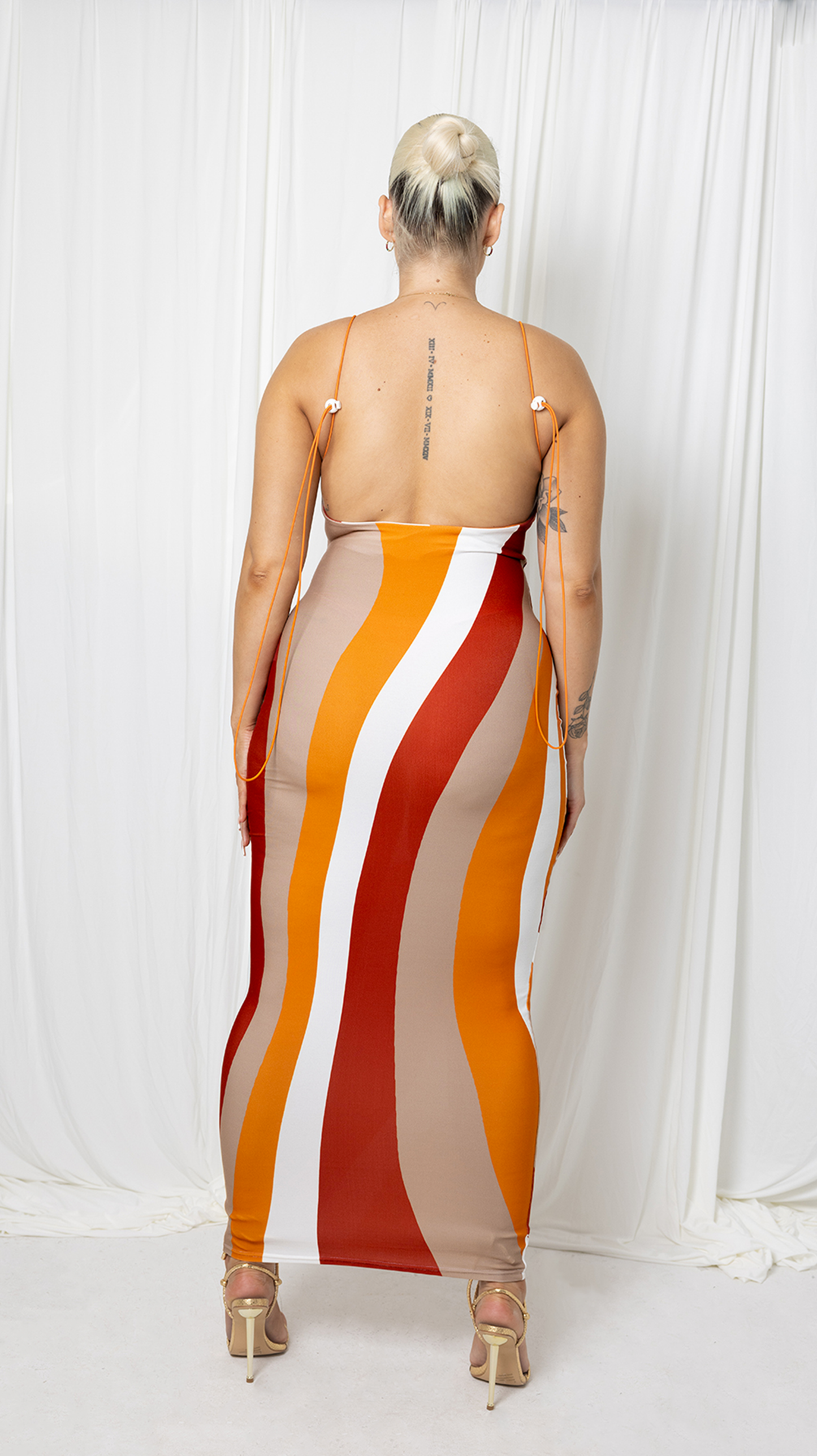 Maxi  backless marble print  dress - Badgal Online 